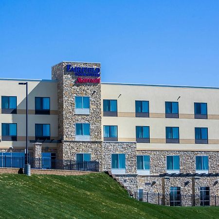 Fairfield Inn & Suites By Marriott Lincoln Southeast מראה חיצוני תמונה