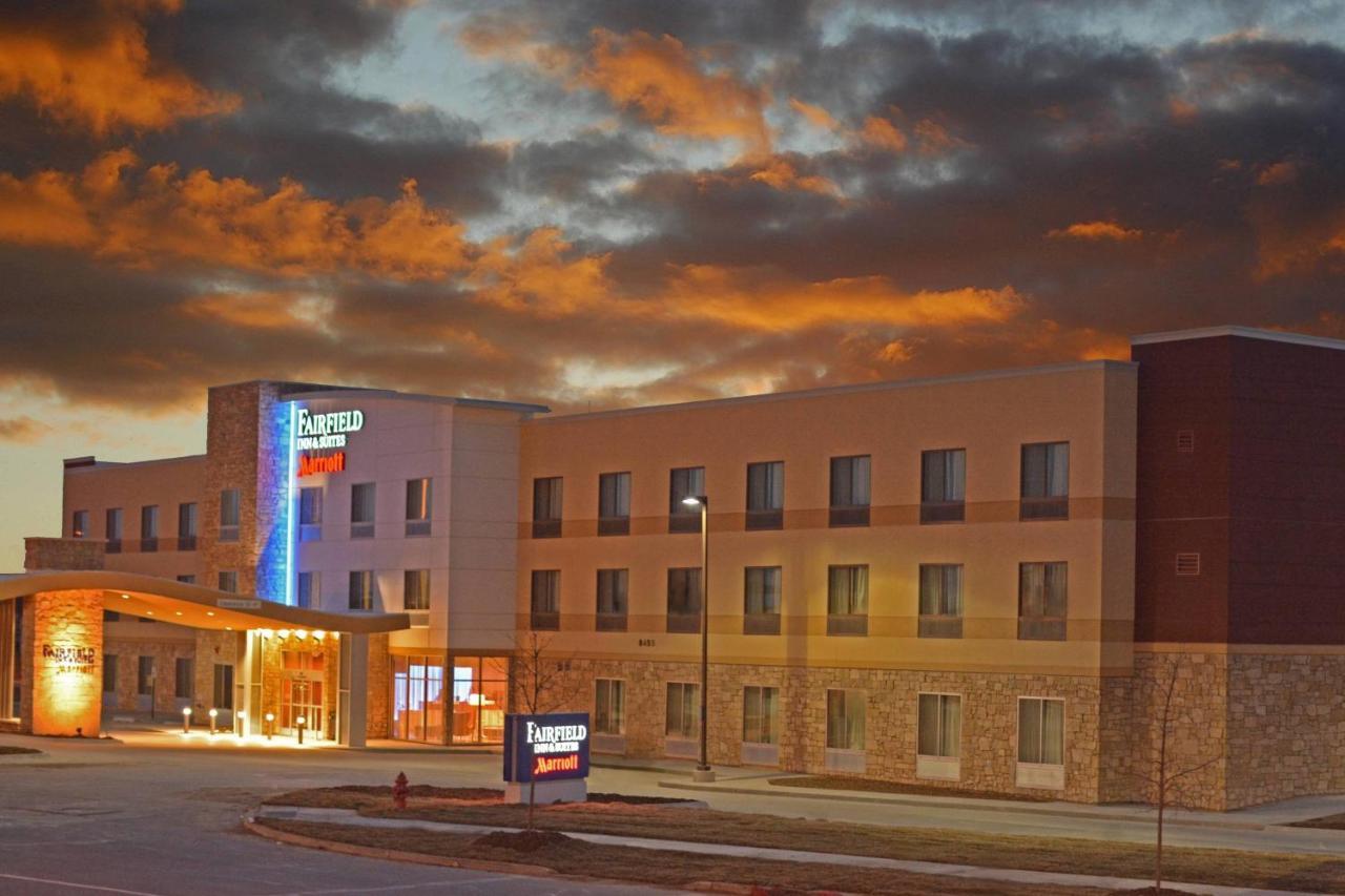 Fairfield Inn & Suites By Marriott Lincoln Southeast מראה חיצוני תמונה