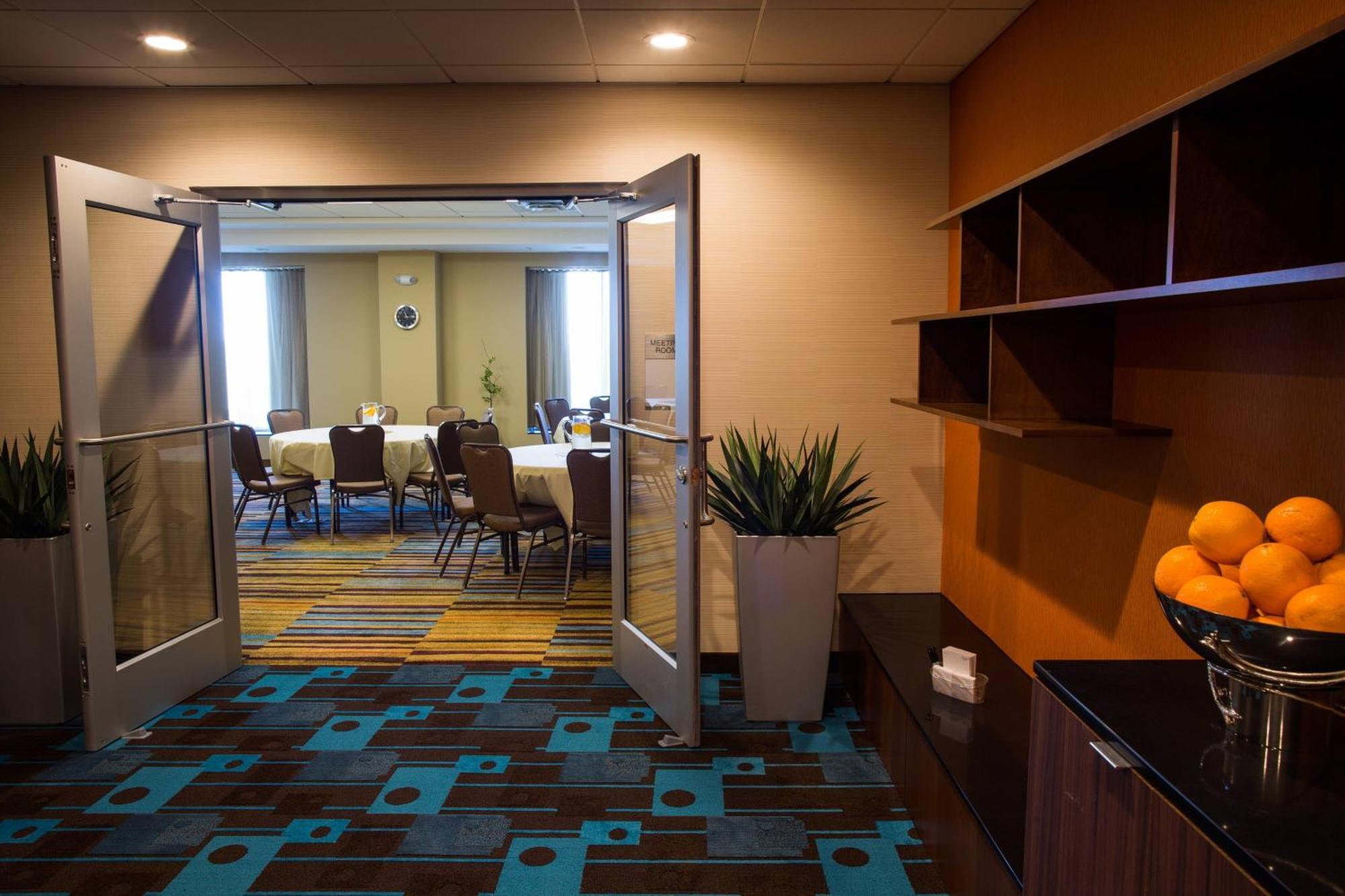Fairfield Inn & Suites By Marriott Lincoln Southeast מראה חיצוני תמונה